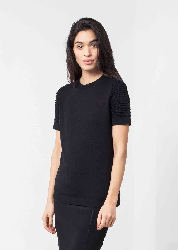 Off-Shoulder Short Sleeve TopsRibbed Short Sleeve Knit