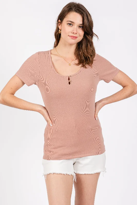 Blended Fabric Short Sleeve TopsMauve Ribbed Short Sleeve Button Top