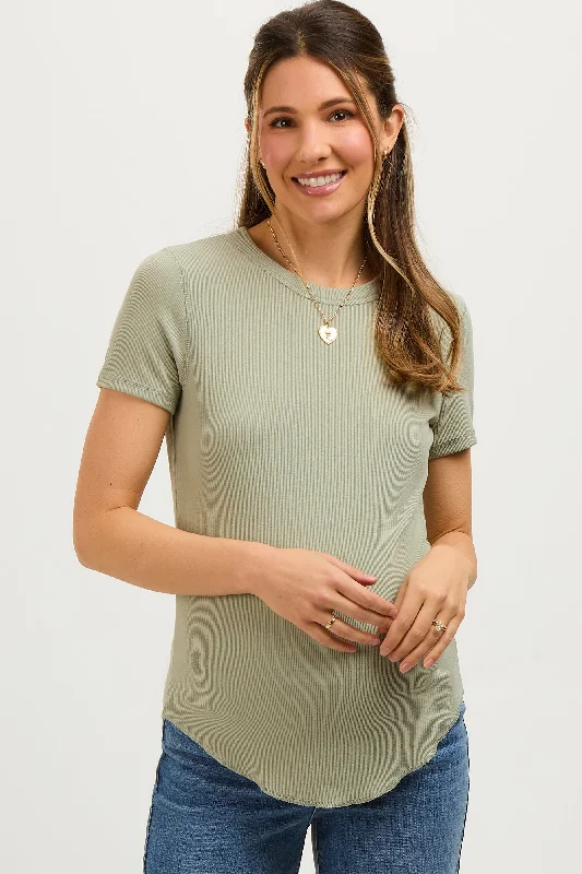 Hip-Hop Short Sleeve TopsLight Olive Ribbed Short Sleeve Curved Hem Maternity Top