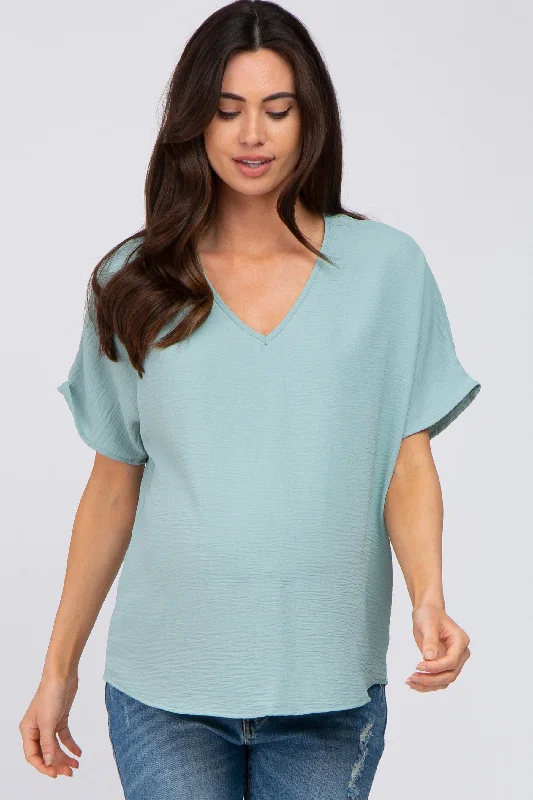 Slim Fit Short Sleeve TopsLight Jade Short Sleeve Maternity Blouse