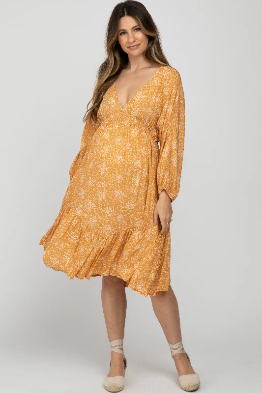 Peach Ditsy Floral V-Neck Handkerchief Maternity DressVNeckTopZen